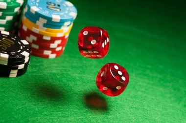French Roulette table layout and wheel on bethoki77 login platform